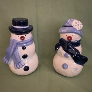 Mr & Mrs Frosty the Snowman